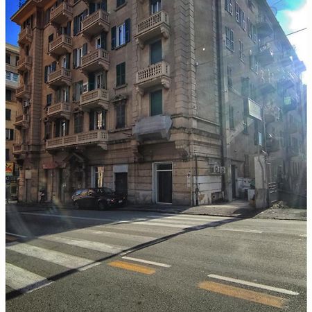 Tra Mare E Centro Apartment Genoa Exterior photo